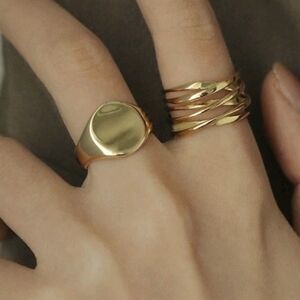 ✨ NEW Gold/925 Silver Round Stackable Ring